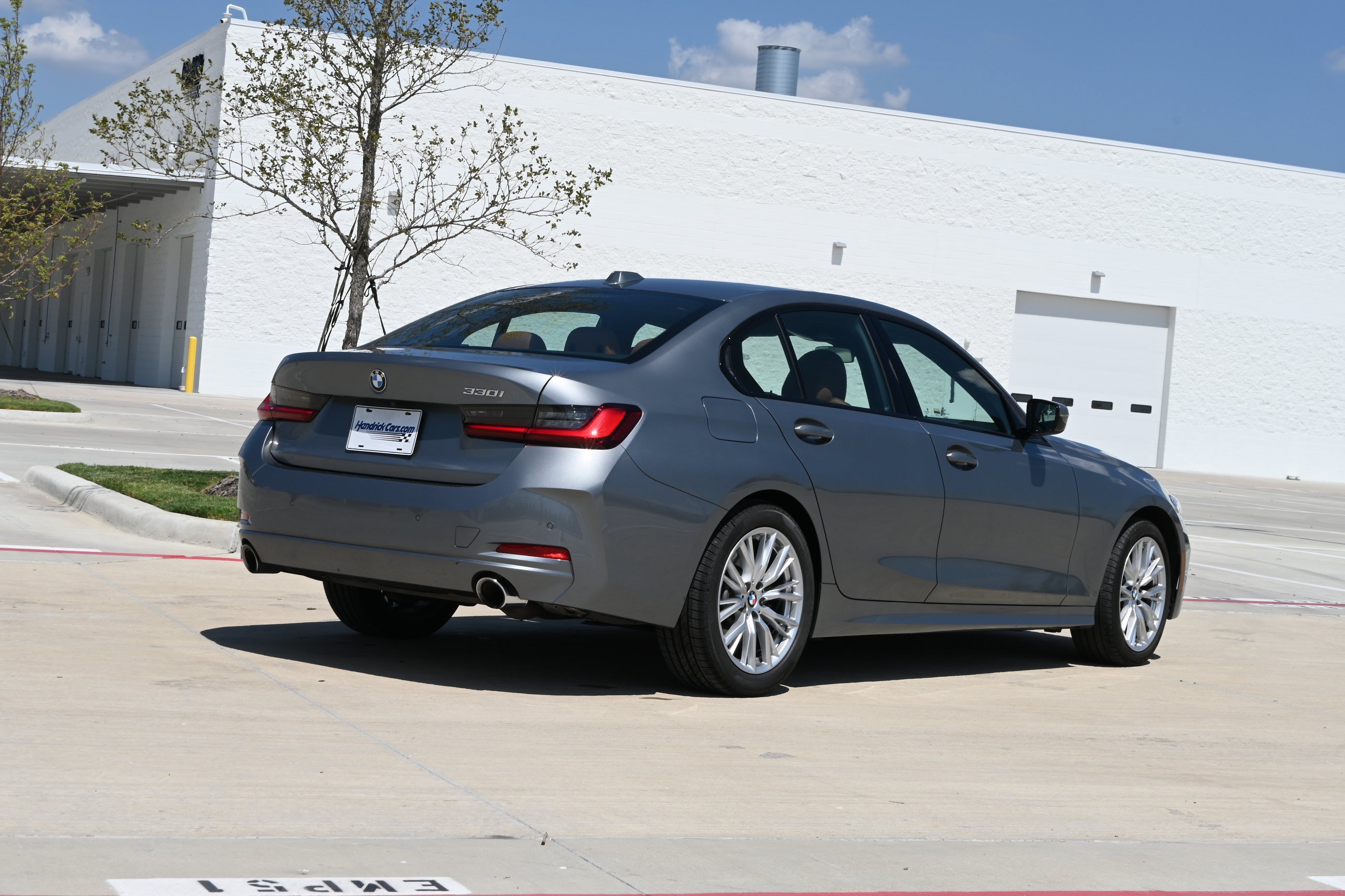 Certified 2023 BMW 330i Sedan w/ Driving Assistance Package RWD image 9