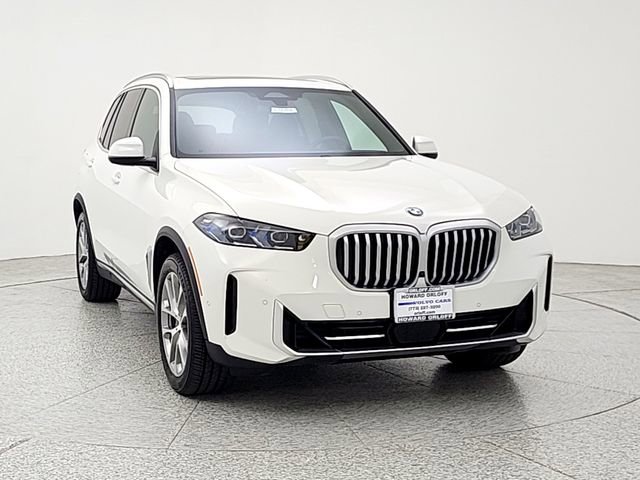 Used 2024 BMW X5 xDrive40i w/ Premium Package AWD/4WD image 2