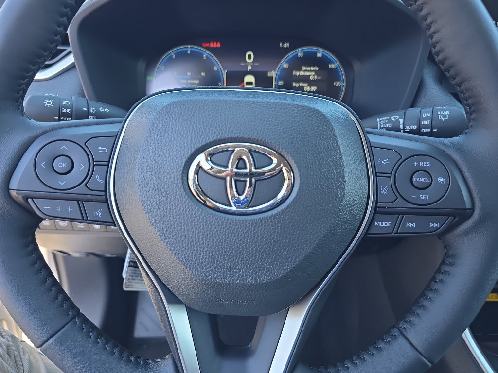 New 2025 Toyota RAV4 Limited image 27