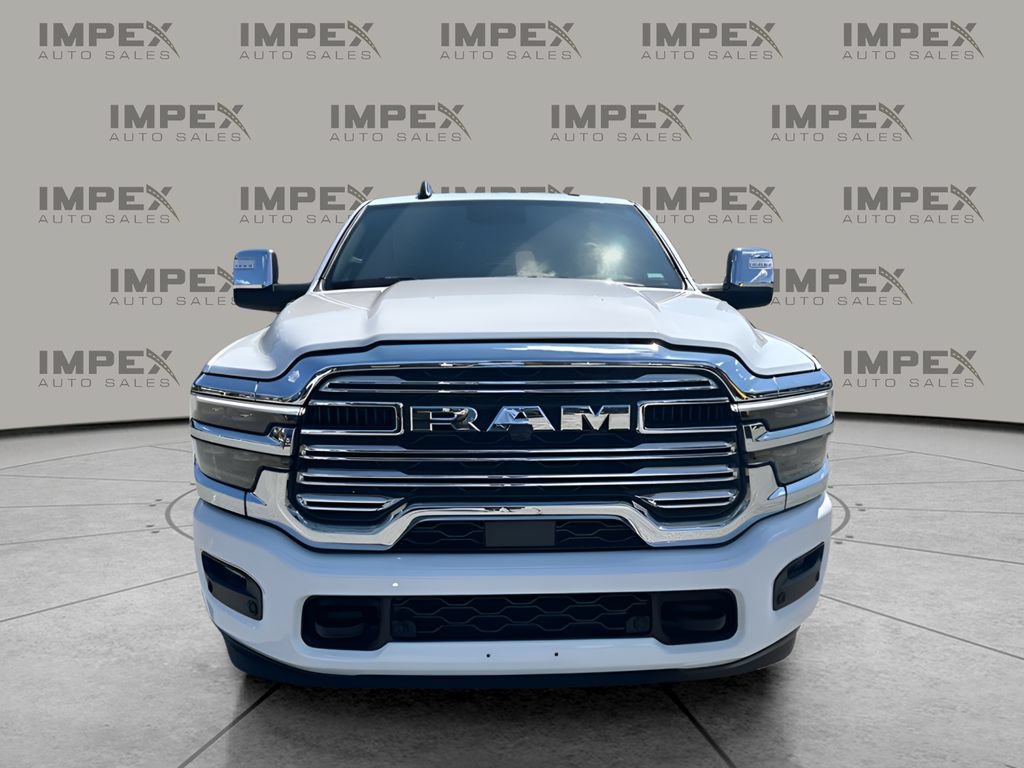 Used 2026 RAM 2500 Laramie AWD/4WD image 8