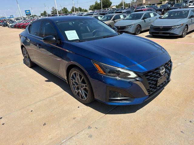 Certified 2024 Nissan Altima 2.0 SR FWD image 7