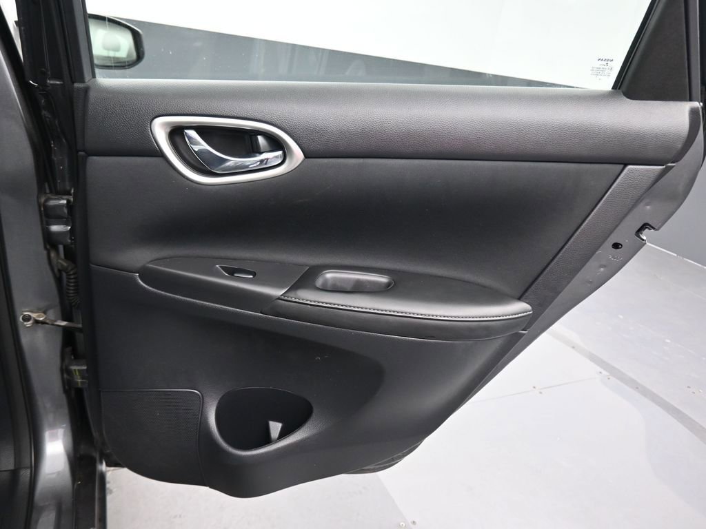 Used 2019 Nissan Sentra SV image 33