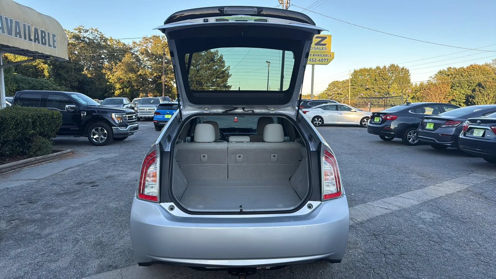 Used 2014 Toyota Prius Three FWD image 14