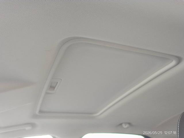 Used 2018 Ford EcoSport SE w/ SE Convenience Package FWD image 10