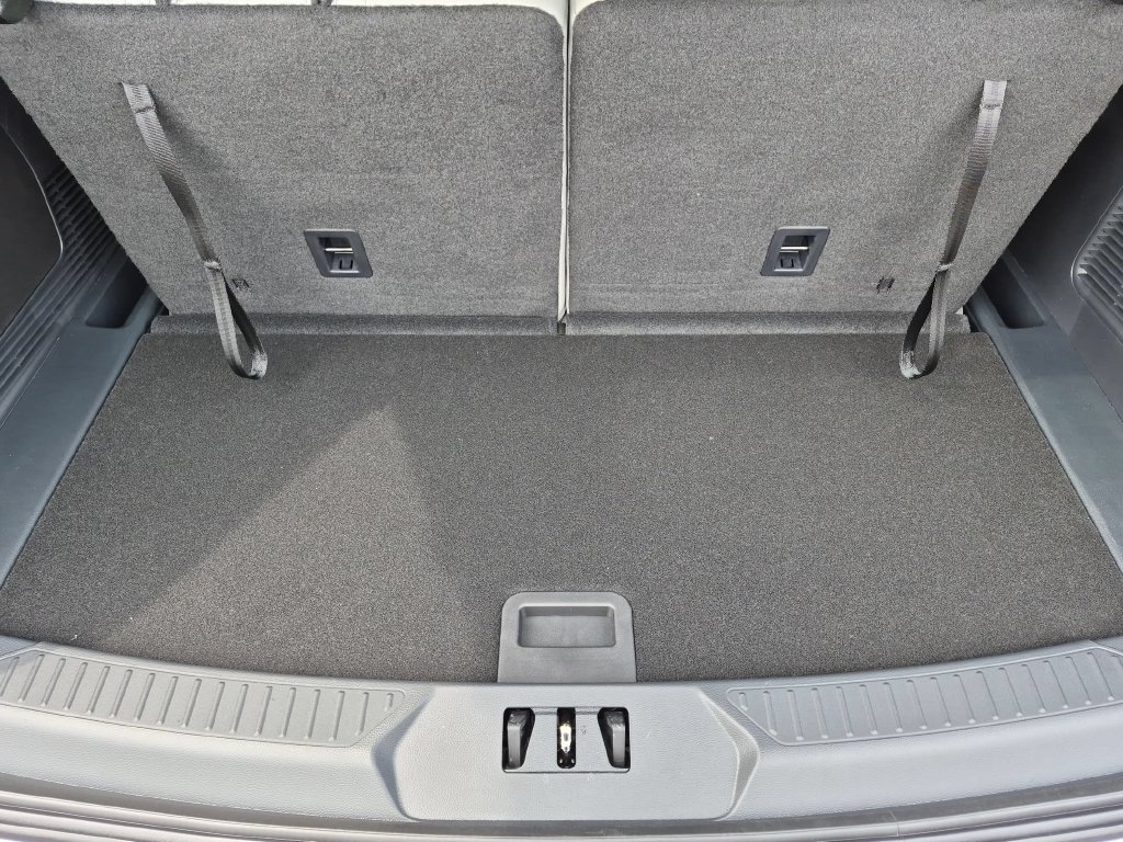 New 2026 Ford Explorer Active w/ Active Comfort Package AWD/4WD image 7