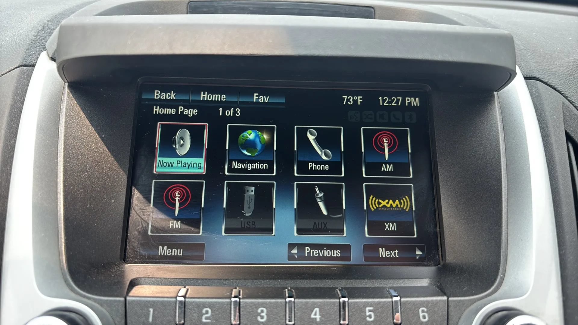 Used 2017 Chevrolet Equinox Premier w/ Enhanced Convenience Package AWD/4WD image 22