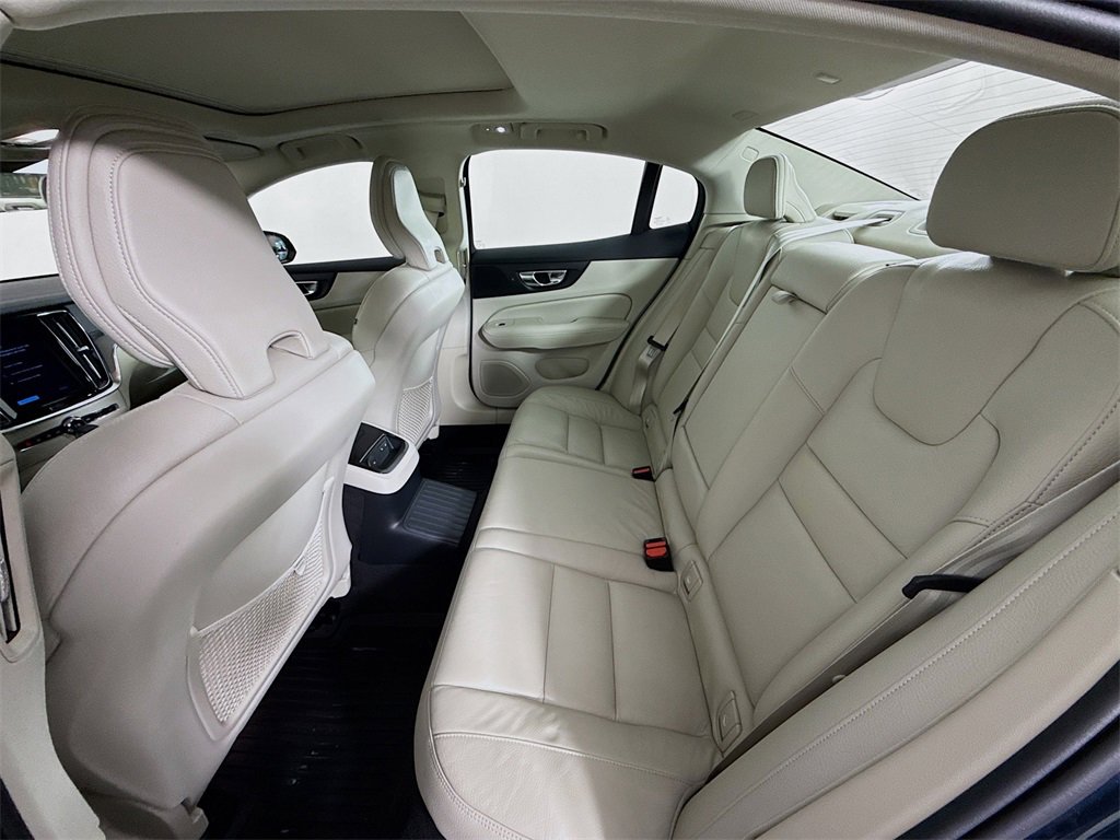 Used 2024 Volvo S60 T8 Ultimate w/ Climate Package image 21