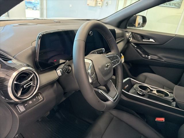New 2026 Chevrolet Equinox LT w/ Convenience Package II AWD/4WD image 19