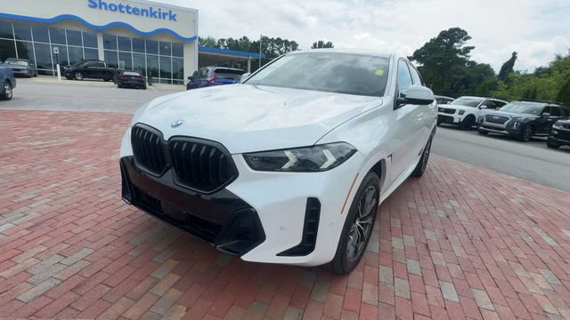Used 2026 BMW X6 xDrive40i AWD/4WD image 6