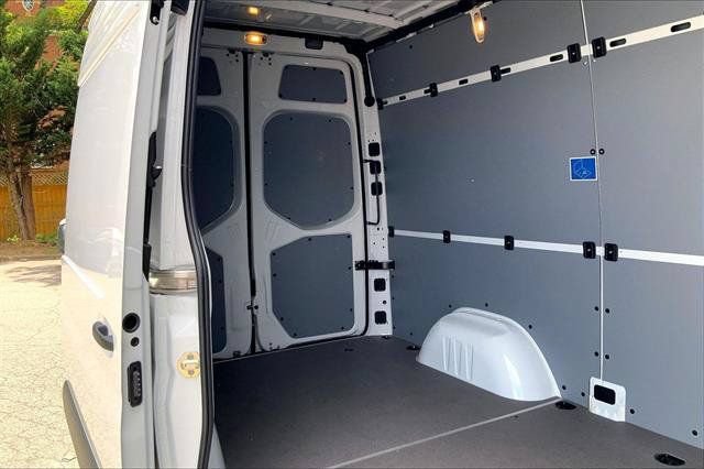 New 2026 Mercedes-Benz Sprinter 2500 image 19