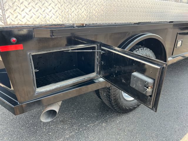 Used 2022 Ford F350 XLT w/ Snow Plow Prep Package AWD/4WD image 11