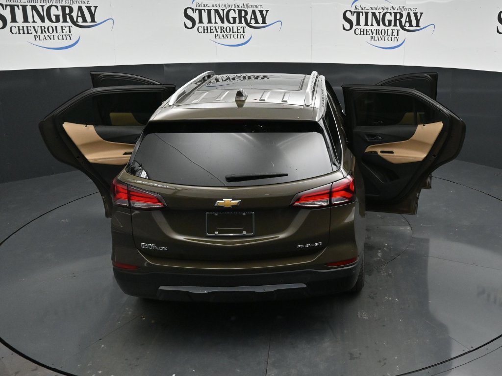 Used 2023 Chevrolet Equinox Premier FWD image 35