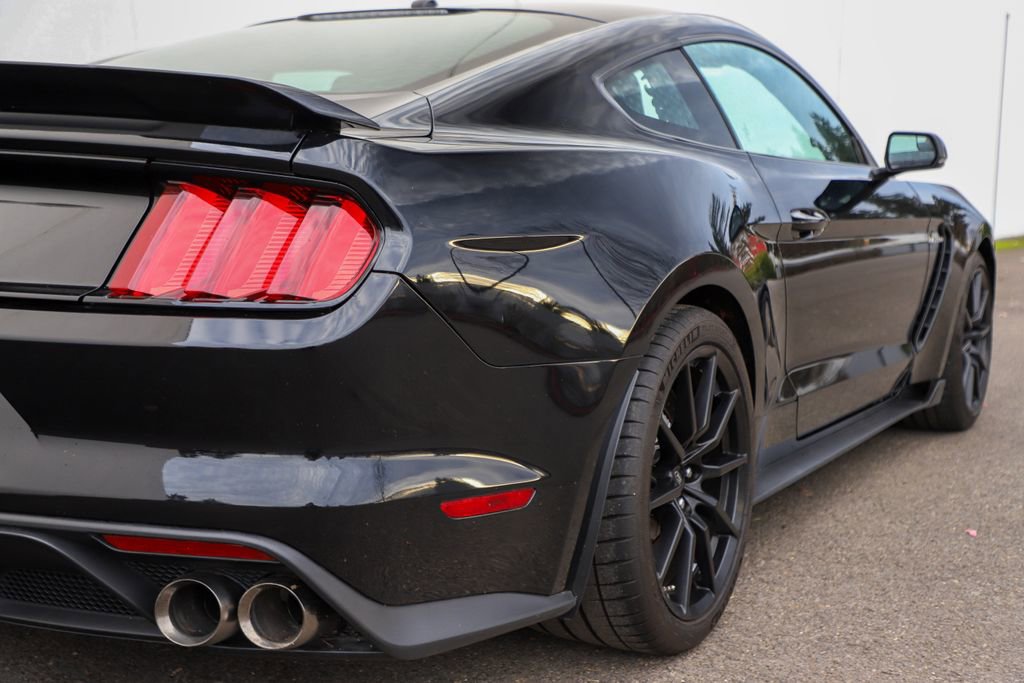 Used 2018 Ford Mustang Shelby GT350 w/ Electronics Package image 38