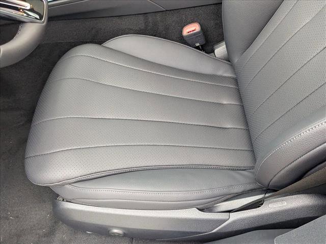 New 2026 Mercedes-Benz E 350 4MATIC Sedan image 4