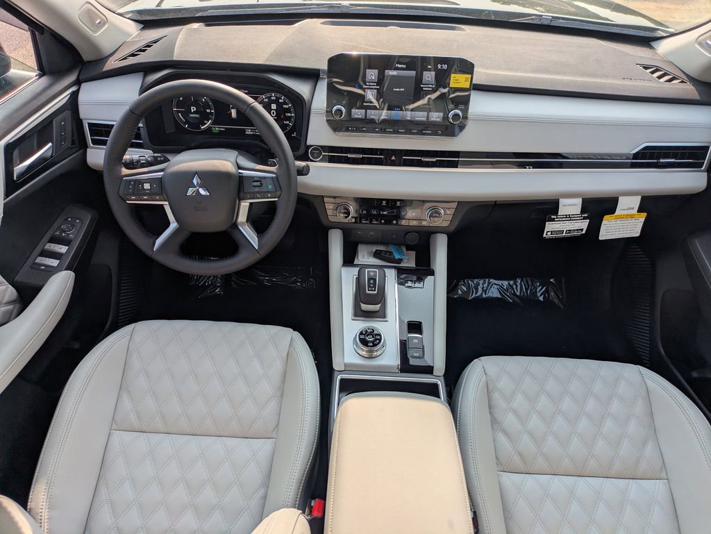 New 2025 Mitsubishi Outlander SEL AWD/4WD image 16