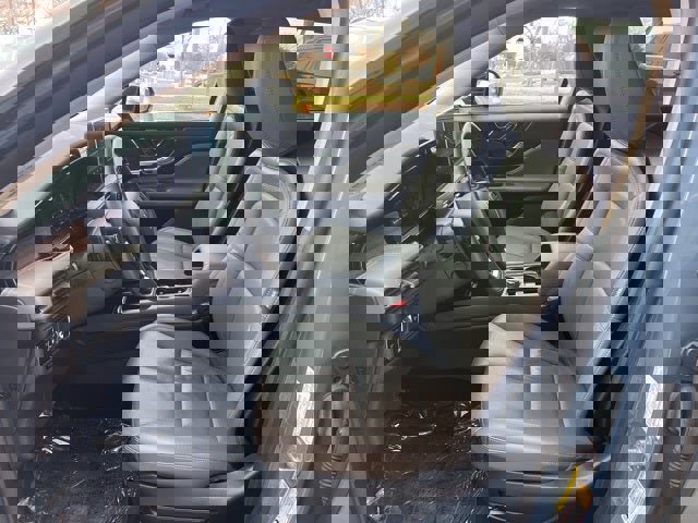 Used 2025 Lincoln Corsair Grand Touring w/ Equipment Group 301A image 24