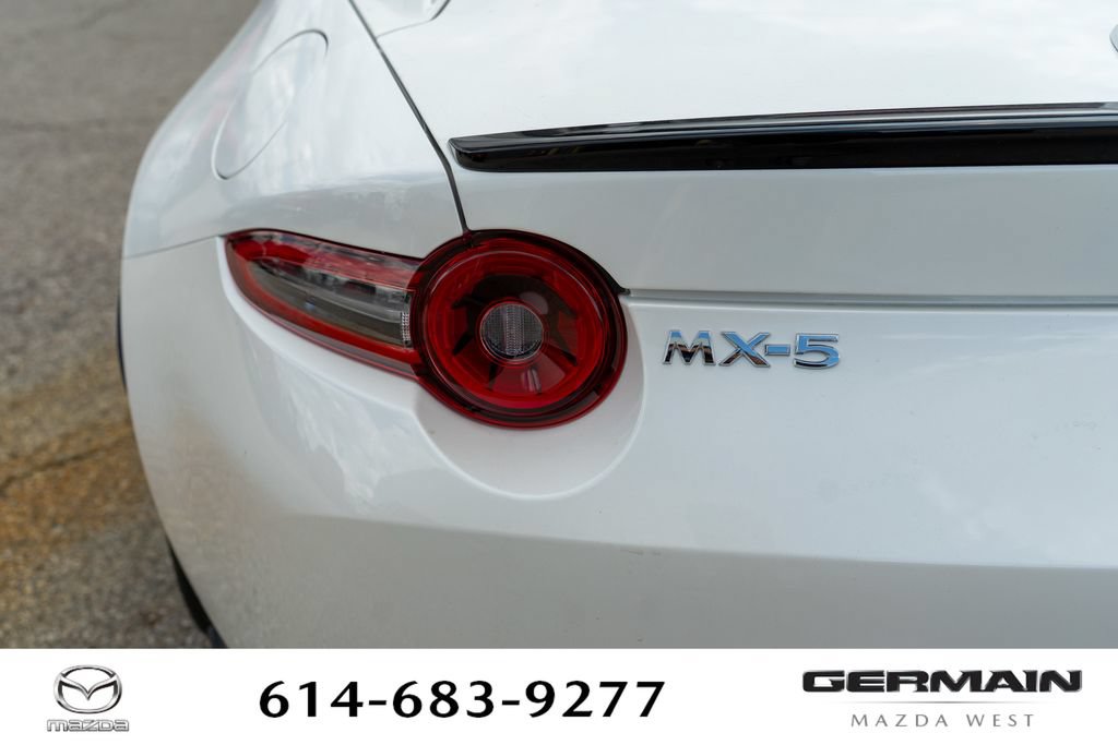New 2026 MAZDA MX-5 Miata RF Grand Touring w/ Appearance Package RWD image 13