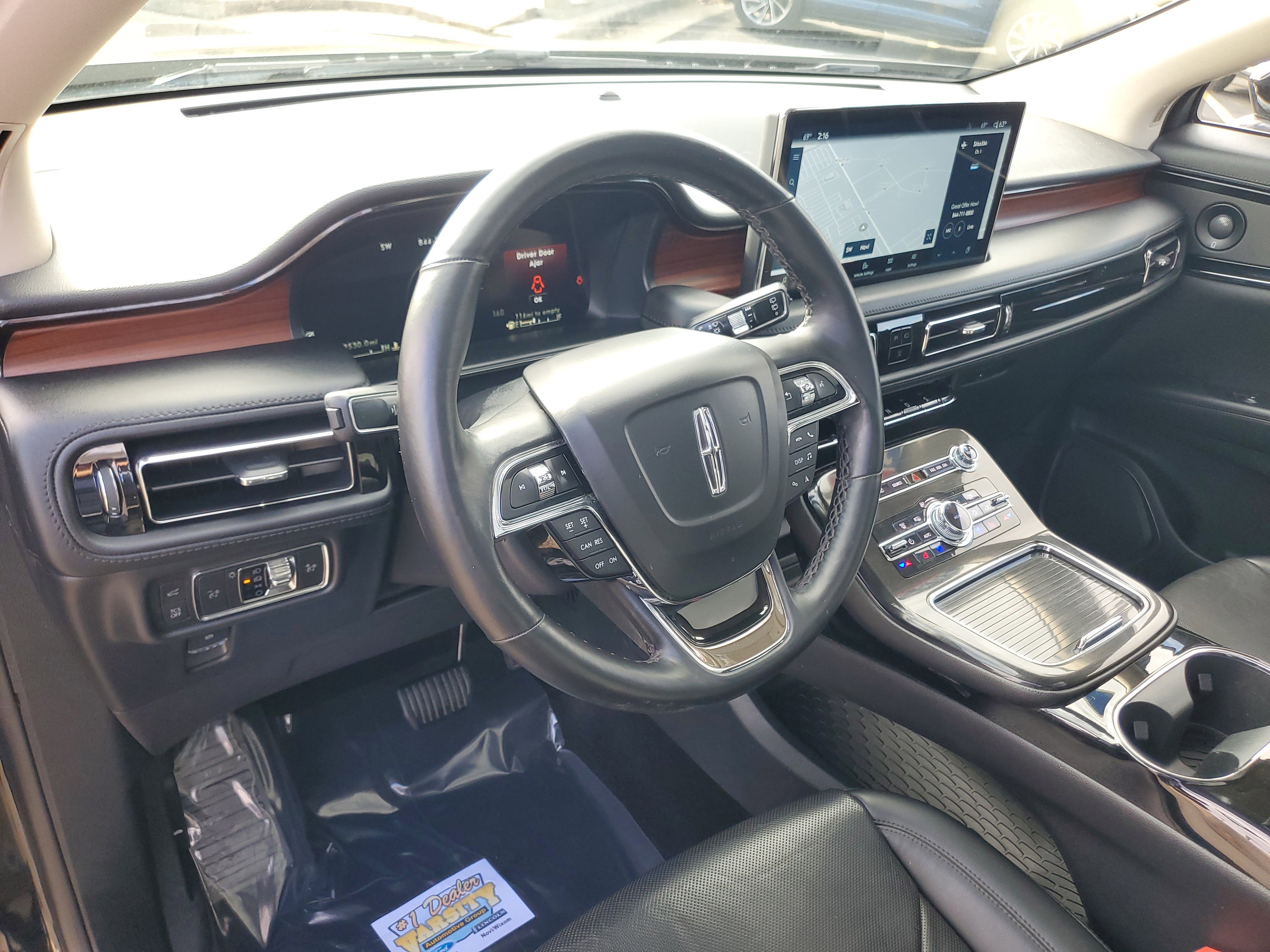 Certified 2022 Lincoln Nautilus Reserve w/ Luxury Package image 13