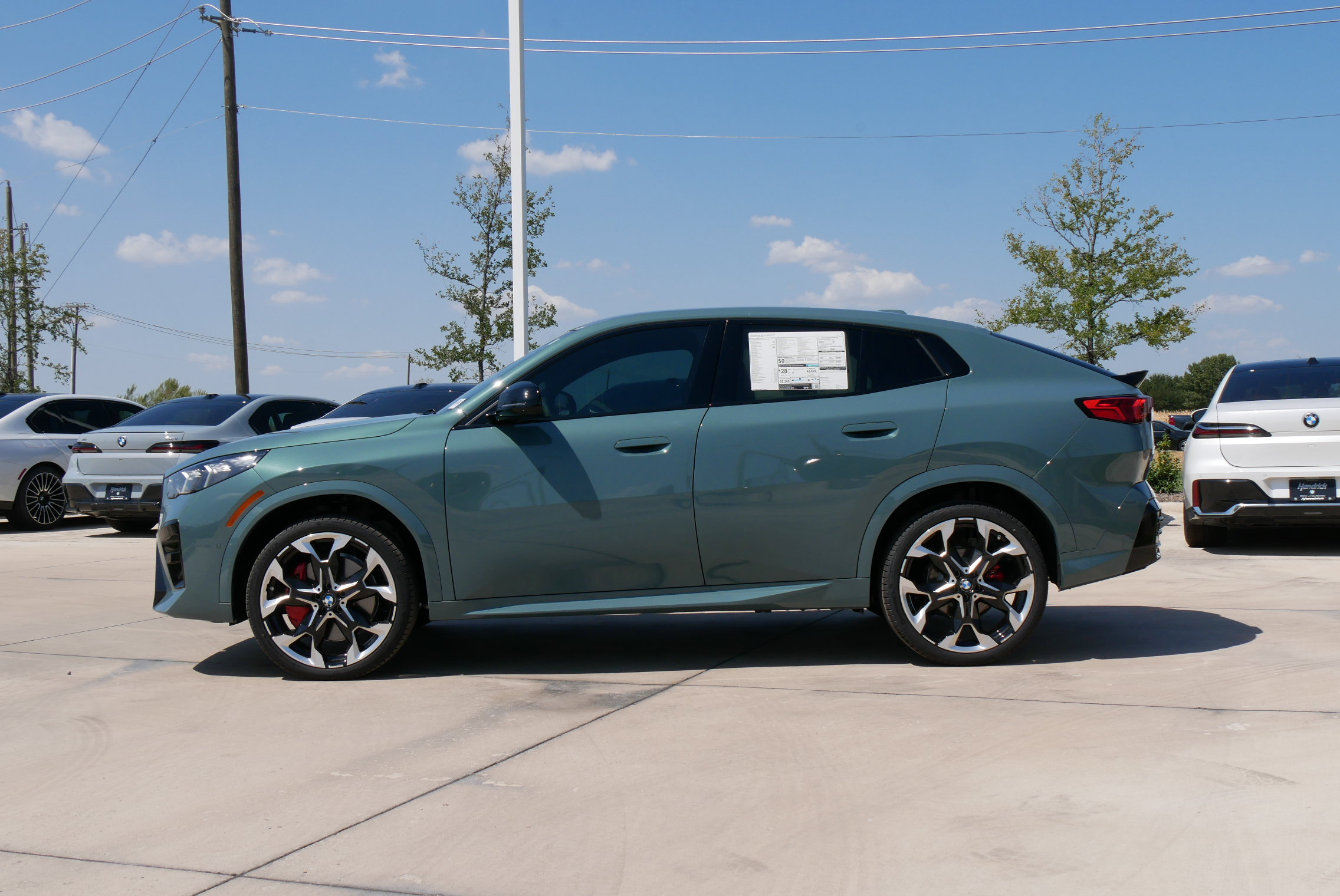 New 2026 BMW X2 xDrive28i w/ Technology Package AWD/4WD image 5