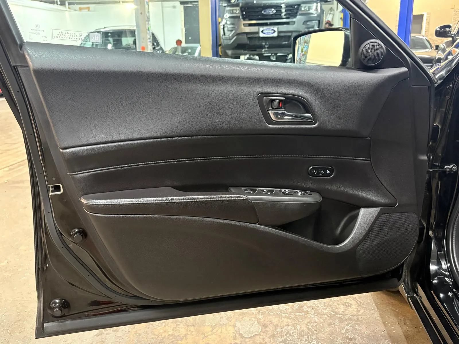Used 2017 Acura ILX FWD image 26