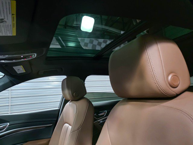 Used 2022 Audi e-tron Premium Plus image 19