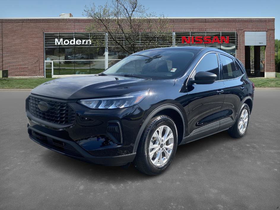 Used 2024 Ford Escape Active