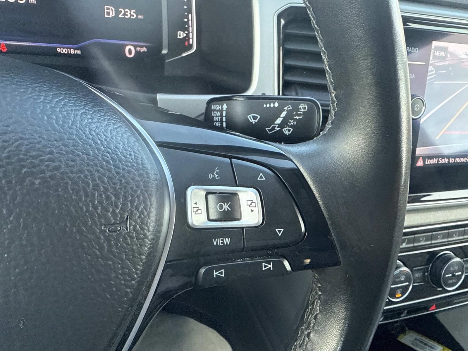 Used 2019 Volkswagen Atlas SEL image 32