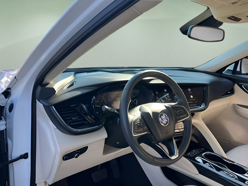 Used 2023 Buick Envision Preferred image 23