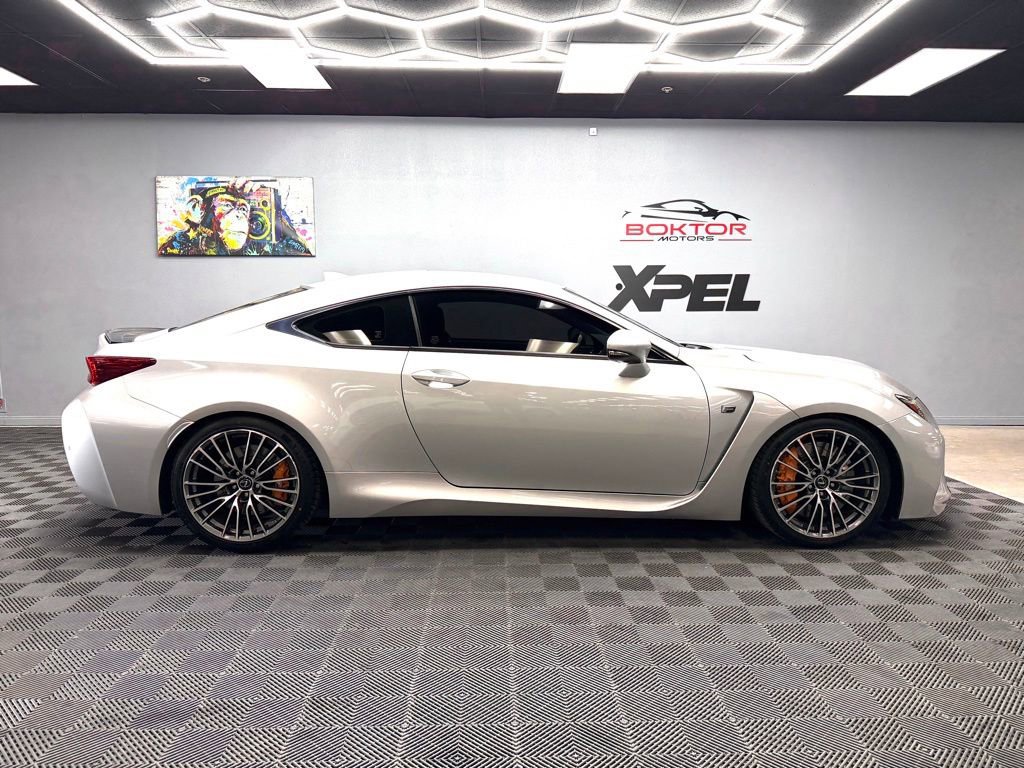 Used 2016 Lexus RC F w/ Premium Package RWD image 17