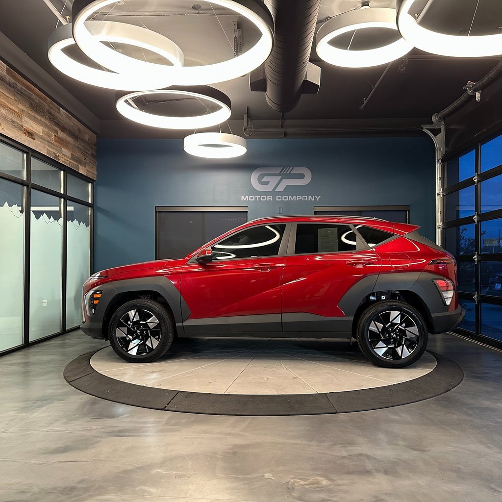 Used 2024 Hyundai Kona SEL image 6