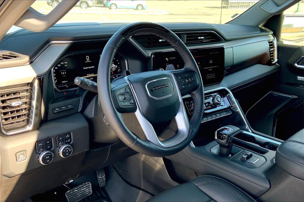 Used 2024 GMC Sierra 1500 Denali image 12