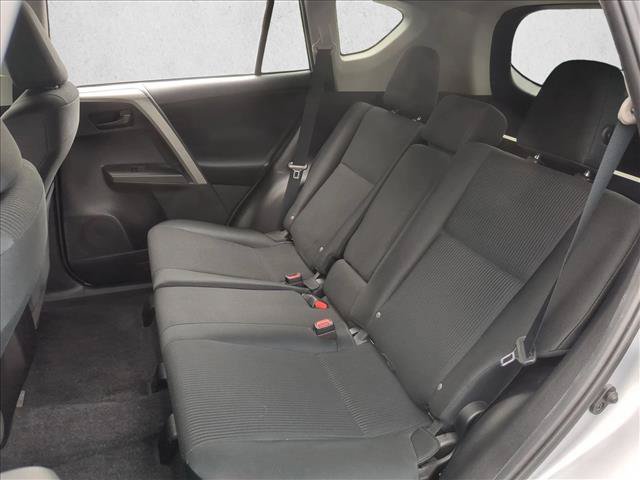 Used 2017 Toyota RAV4 LE w/ All Weather Liner Package FWD image 17