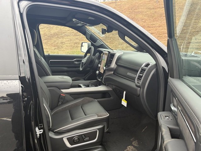 New 2026 RAM 1500 Laramie w/ Sport Appearance Package image 28