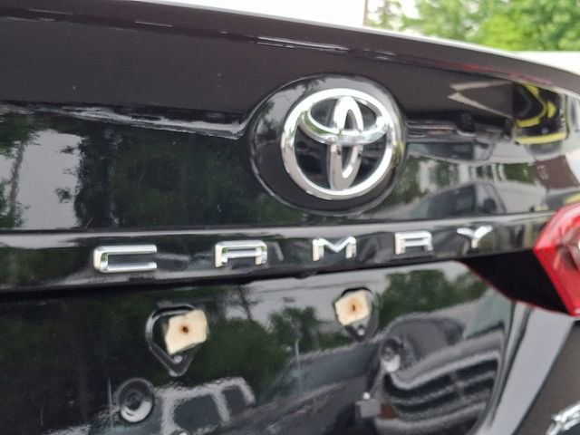 Certified 2022 Toyota Camry XSE FWD image 30