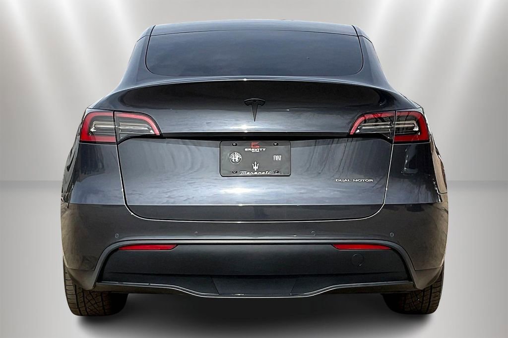 Used 2021 Tesla Model Y Long Range image 5