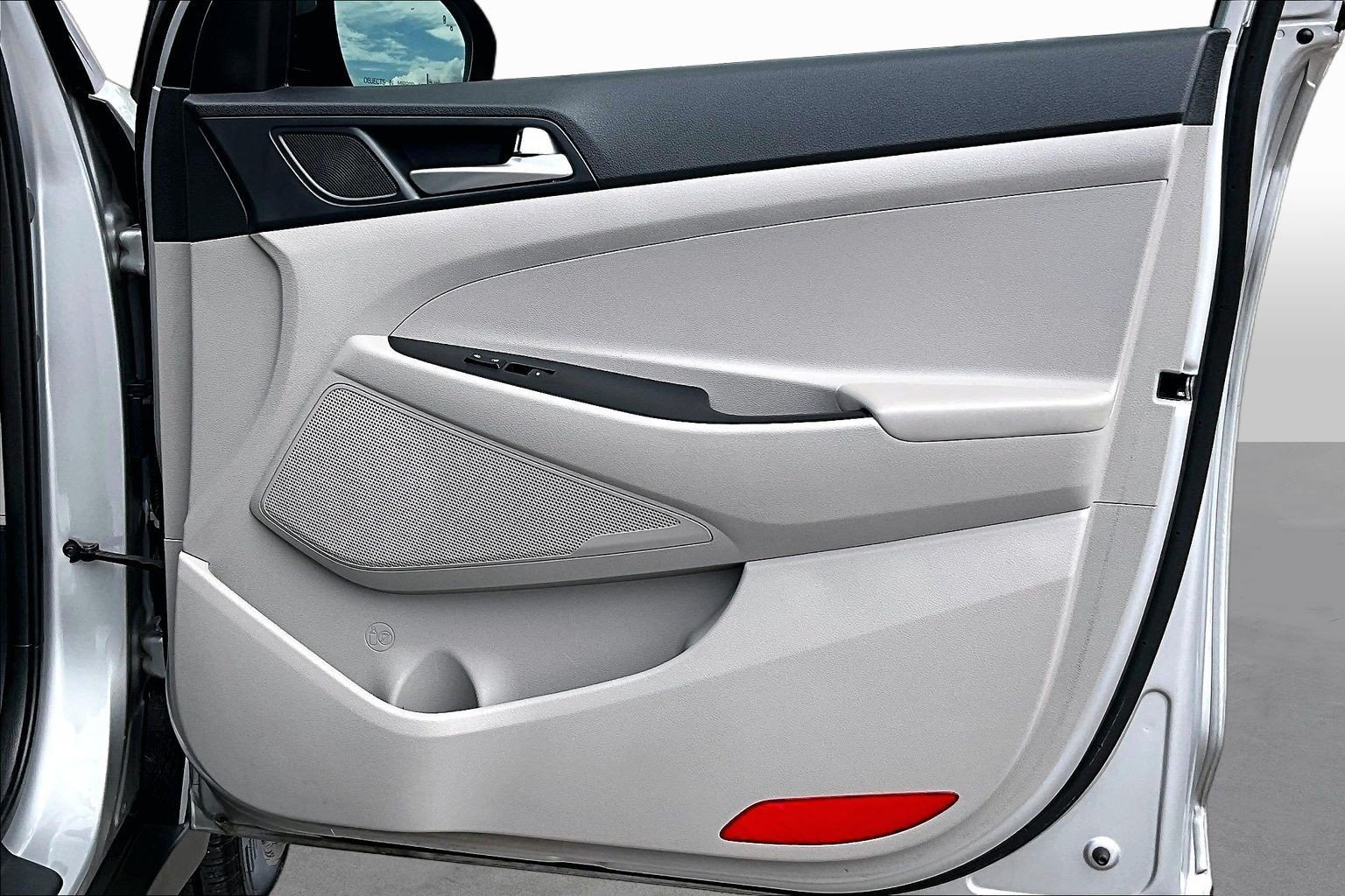 Used 2020 Hyundai Tucson Value FWD image 18