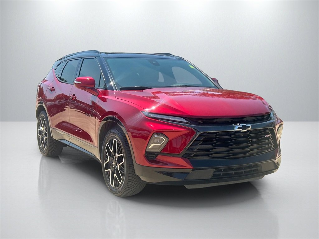 Used 2023 Chevrolet Blazer RS w/ Driver Confidence II Package image 3