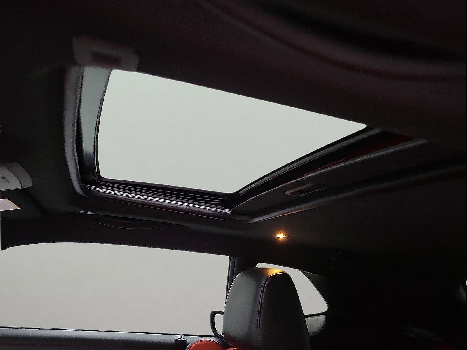 Used 2021 Dodge Challenger R/T Scat Pack image 9