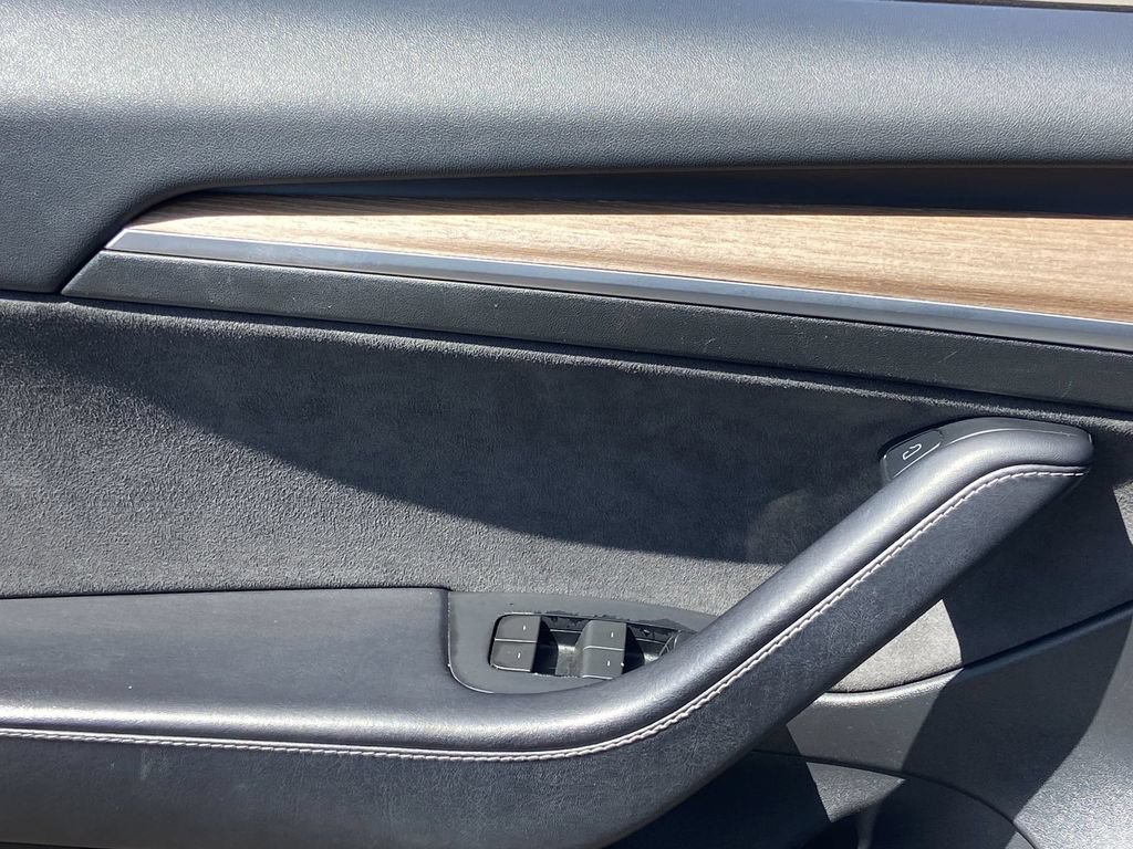 Used 2023 Tesla Model 3 Performance AWD/4WD image 18