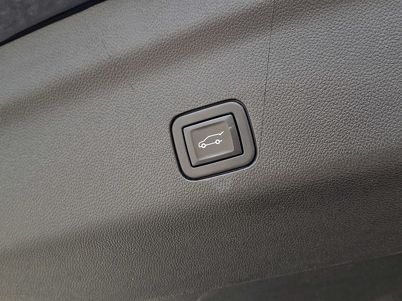Used 2022 Chevrolet Tahoe LT AWD/4WD image 28