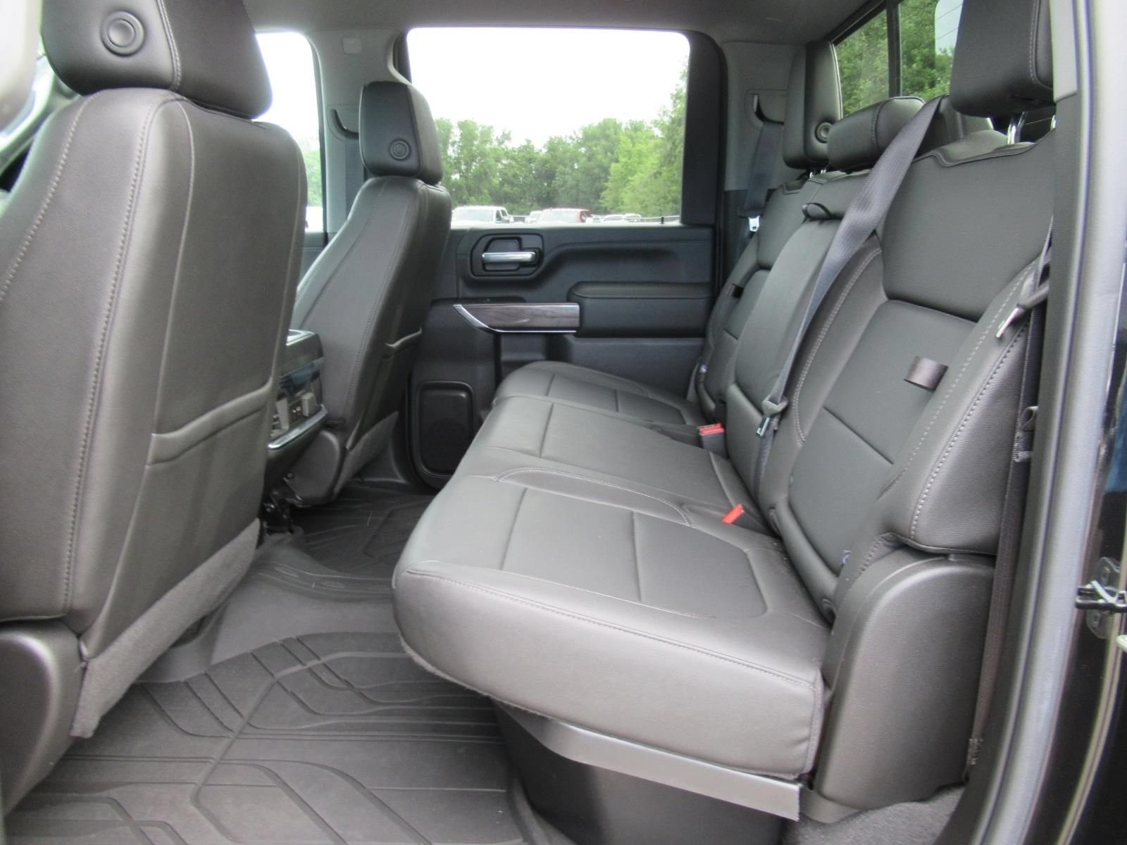 Used 2022 Chevrolet Silverado 2500 LTZ w/ LTZ Plus Package AWD/4WD image 35