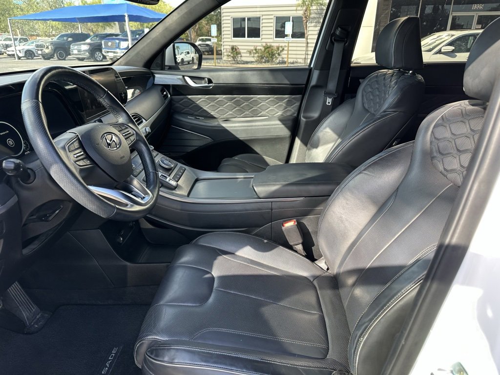 Used 2021 Hyundai Palisade Calligraphy w/ Cargo Package image 11