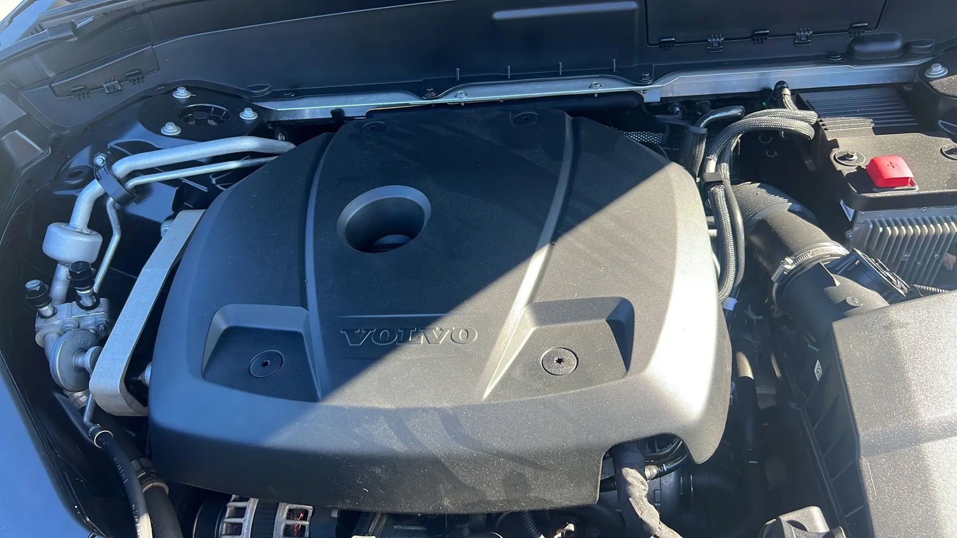 Used 2019 Volvo XC90 T5 Momentum image 35