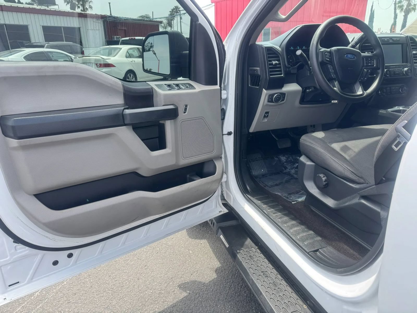 Used 2018 Ford F150 XL w/ Equipment Group 101A Mid RWD image 20