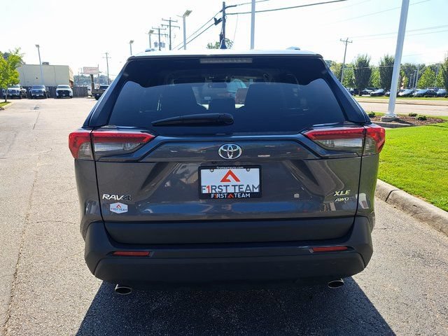 Used 2025 Toyota RAV4 XLE w/ Weather Package AWD/4WD image 9