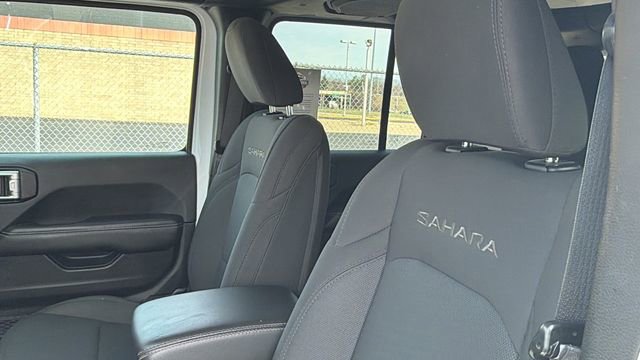 Used 2019 Jeep Wrangler Unlimited Sahara image 18