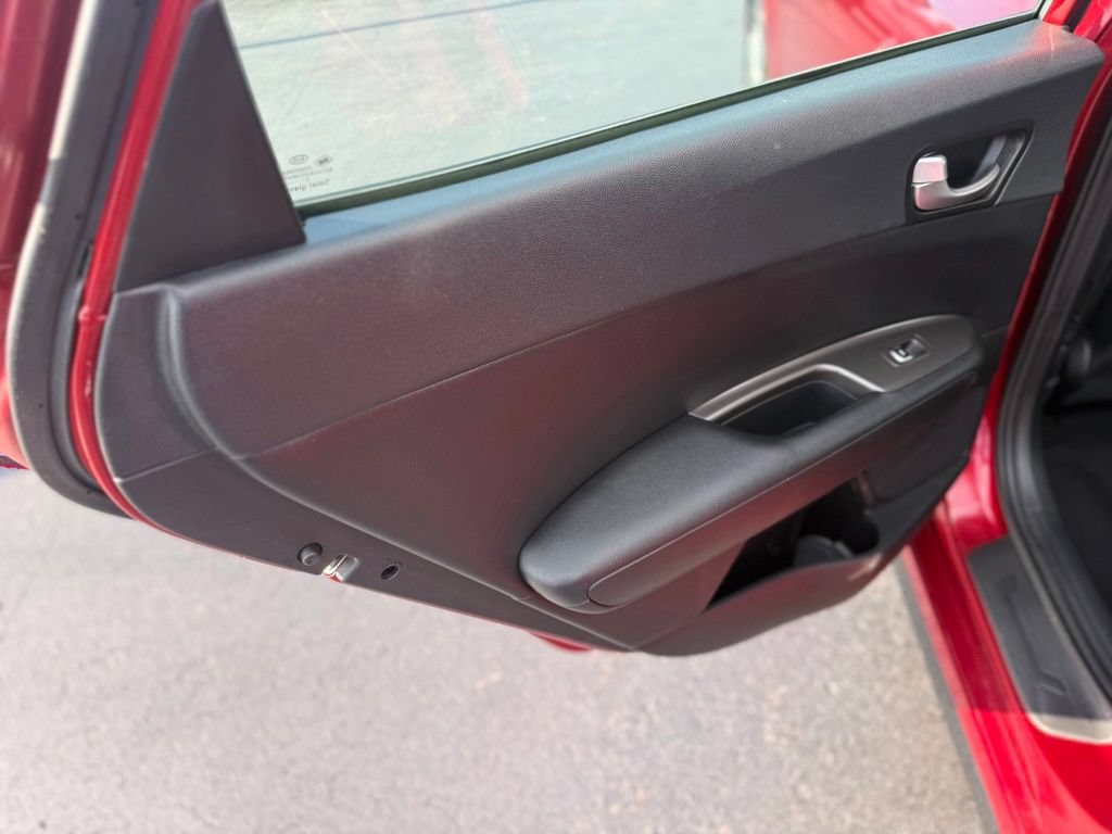 Used 2020 Kia Optima S FWD image 15