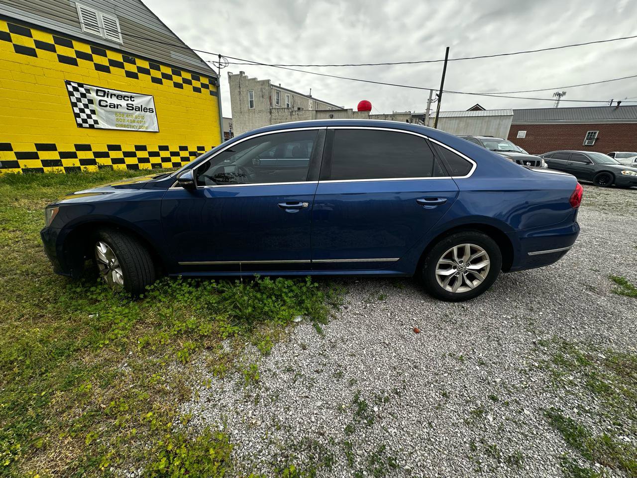 Used 2016 Volkswagen Passat 1.8T S FWD image 2