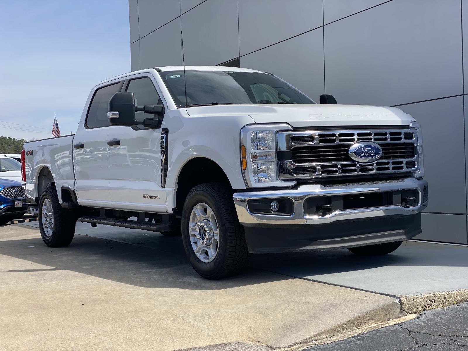 Used 2025 Ford F250 XLT video 1