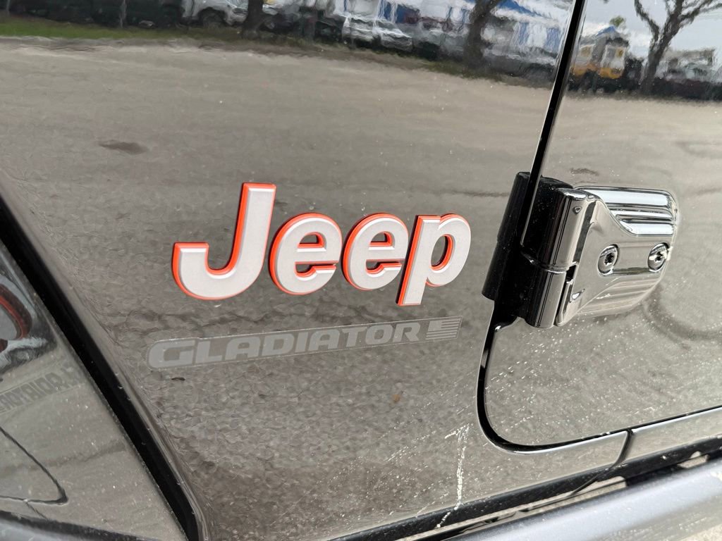 New 2026 Jeep Gladiator Mojave AWD/4WD image 34